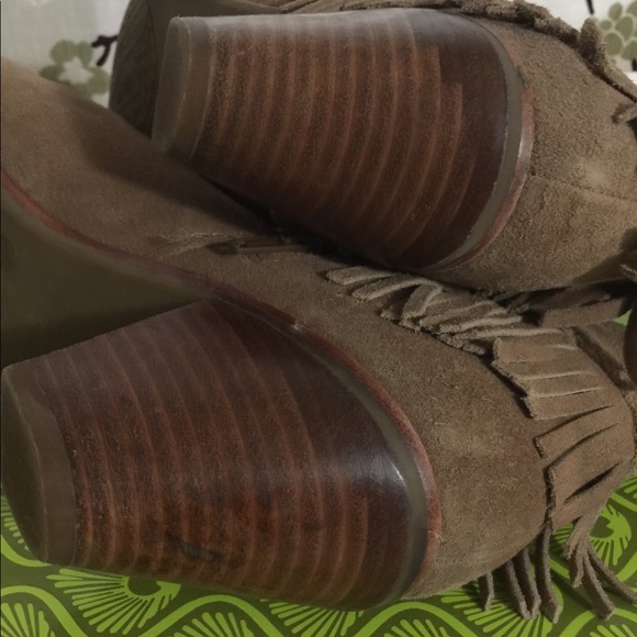 Gianna Bini suede fringe booties - Picture 7 of 7